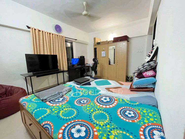 Single Room for Male In 3 BHK  In Sonigara Kesar In Wakad