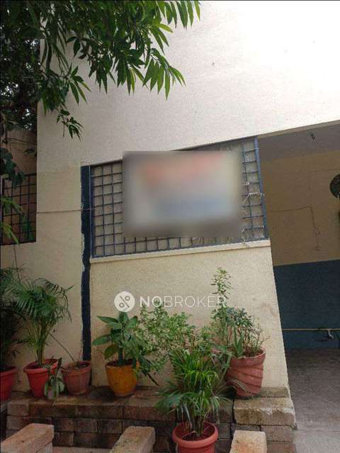 2 BHK Flat In Standalone Building  for Lease  In Laggere