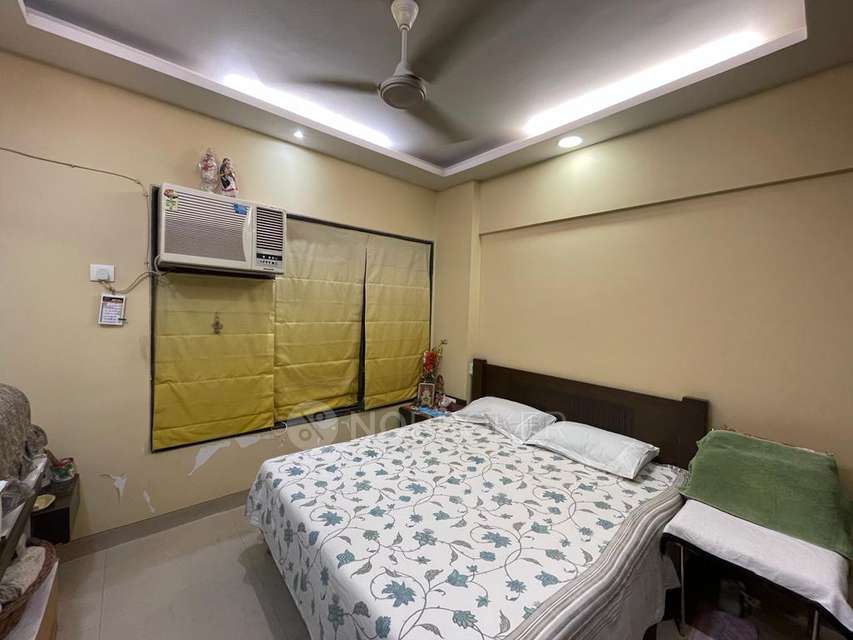 2 BHK Flat In Poseidon Apartment, Andheri West For Sale  In Andheri West