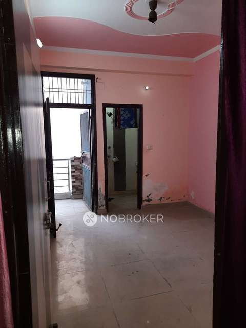 2 BHK Flat In Standalone Building  For Sale  In Shalimar Garden