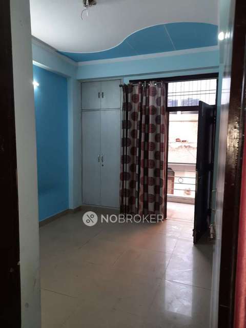 2 BHK Flat In Standalone Building  For Sale  In Shalimar Garden