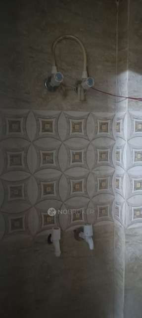 4+ BHK Flat For Sale  In Shalimar Bagh