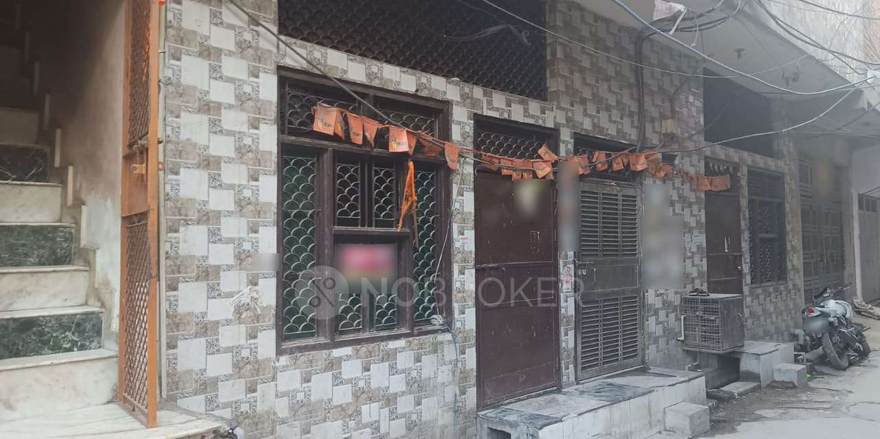 4+ BHK Flat For Sale  In Shalimar Bagh