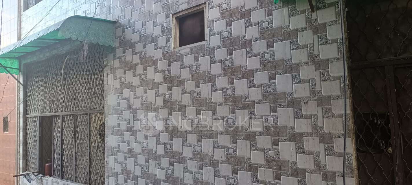 4+ BHK Flat For Sale  In Shalimar Bagh