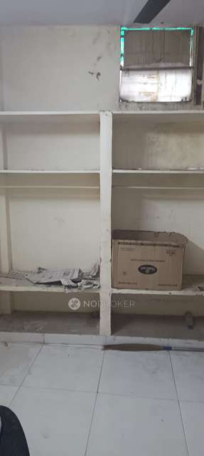 4+ BHK Flat For Sale  In Shalimar Bagh