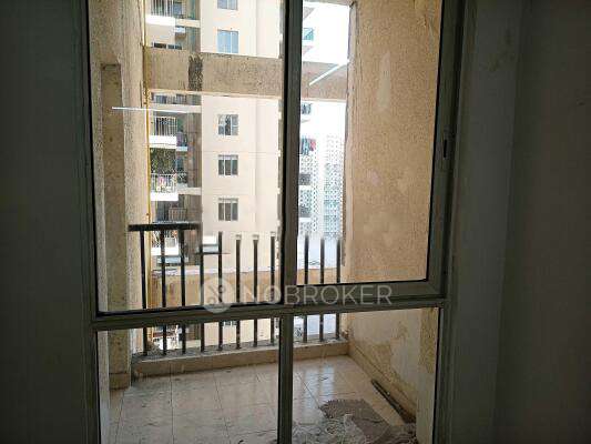 3 BHK Flat In Sare Crescent Parc For Sale  In  Sector 92