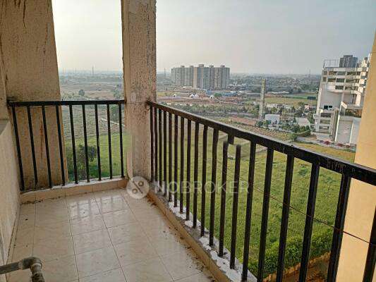 3 BHK Flat In Sare Crescent Parc For Sale  In  Sector 92