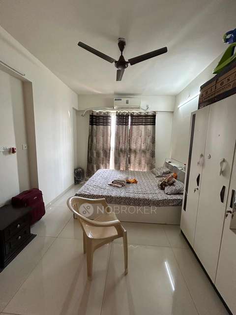 2 BHK Flat In Godrej Tranquil For Sale  In Kandivali East