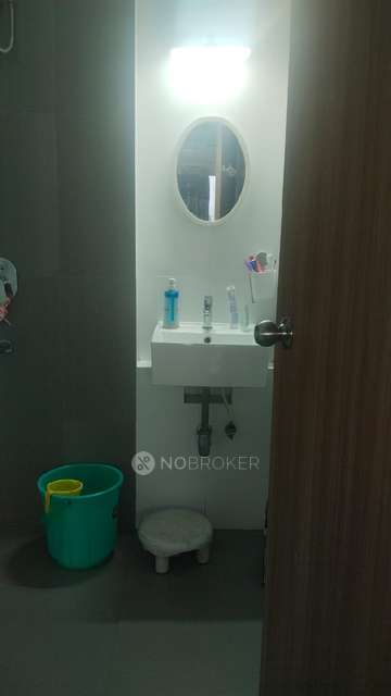 2 BHK Flat In Godrej Tranquil For Sale  In Kandivali East