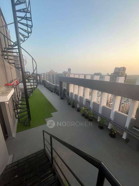1 BHK Flat In Dharti Pressidio For Sale  In Malad West