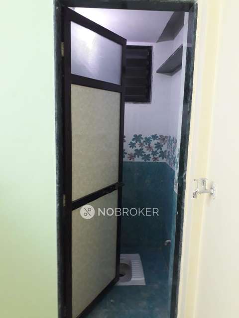 1 BHK Flat In Sadguru Co-operative Housing Society For Sale  In Sion