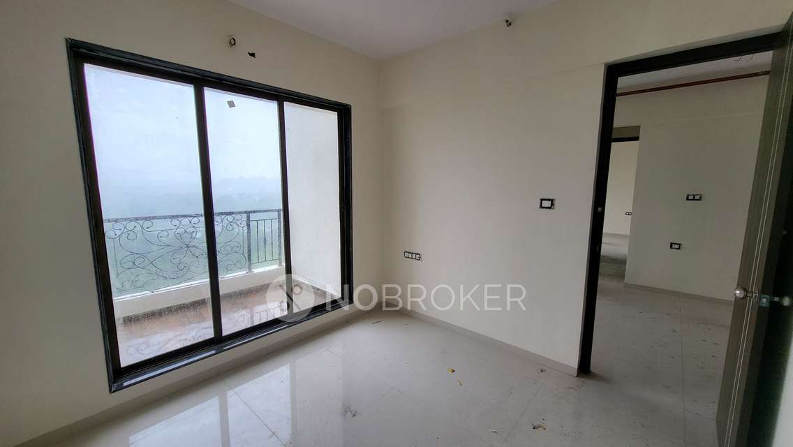 2 BHK Flat In Empire Homes, Ambernath For Sale  In Dattanagar