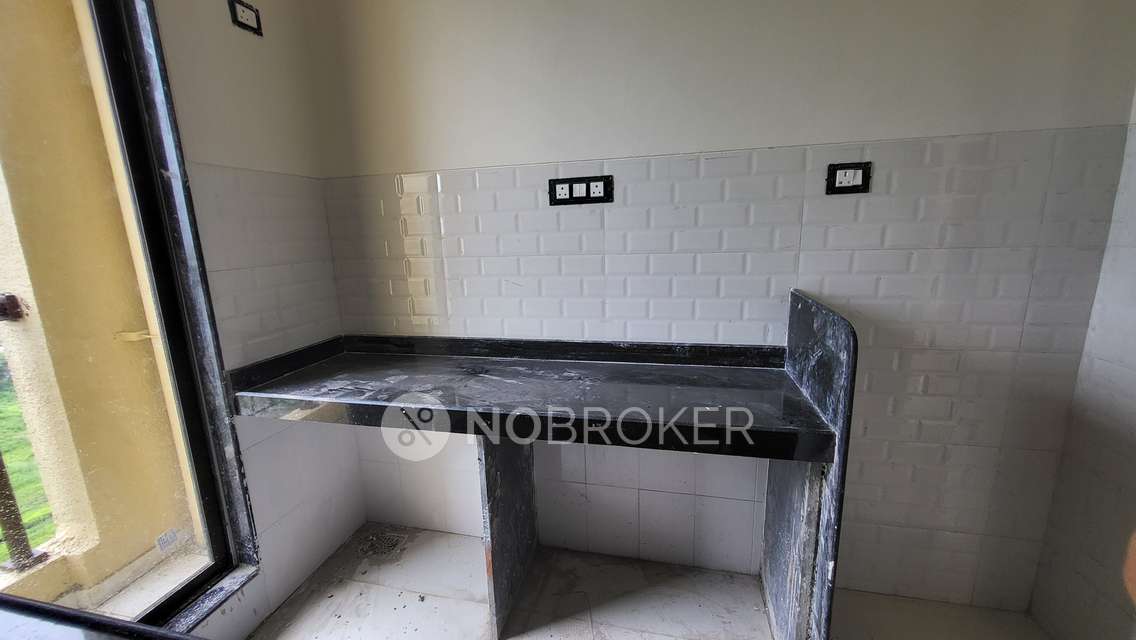 2 BHK Flat In Empire Homes, Ambernath For Sale  In Dattanagar