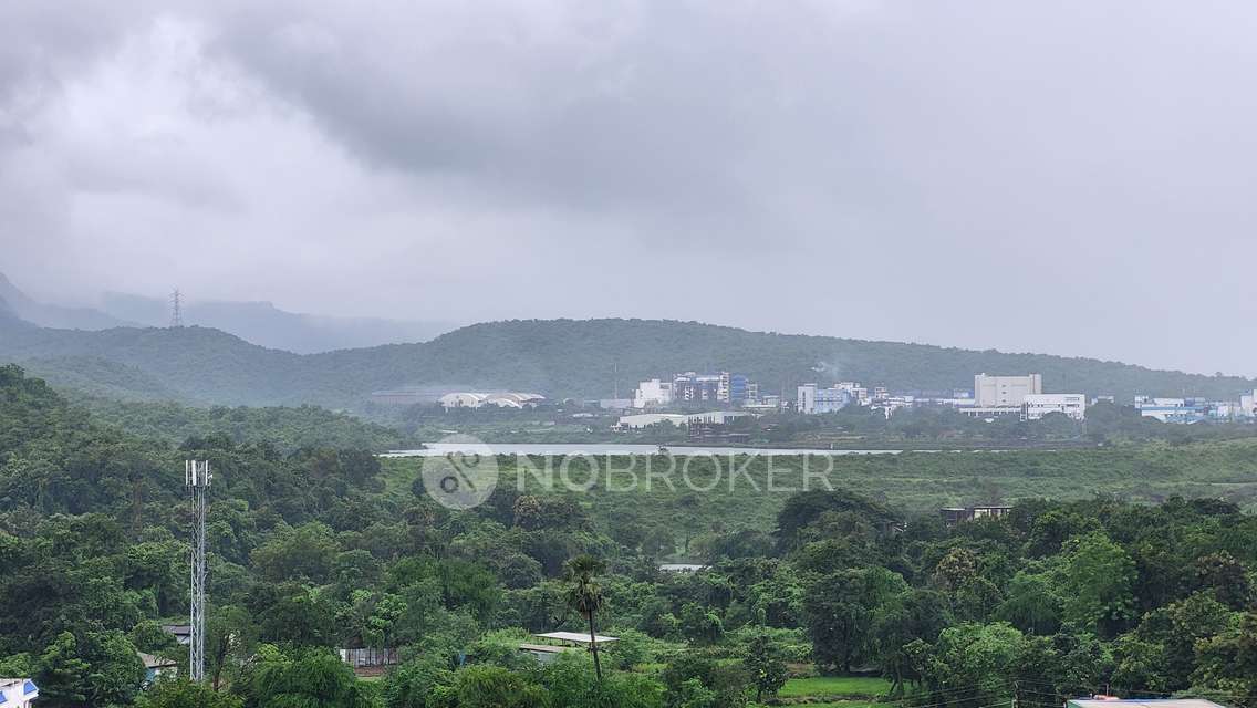 2 BHK Flat In Empire Homes, Ambernath For Sale  In Dattanagar