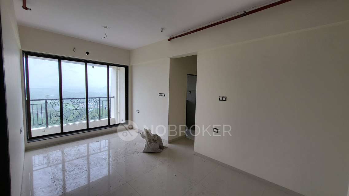 2 BHK Flat In Empire Homes, Ambernath For Sale  In Dattanagar