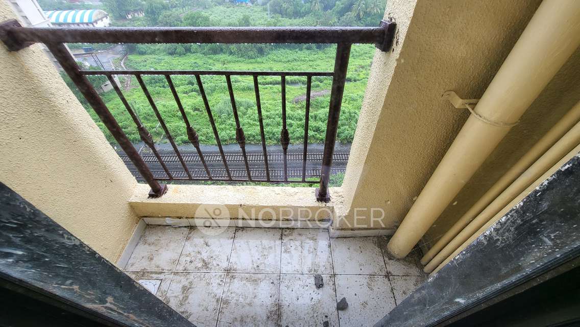 2 BHK Flat In Empire Homes, Ambernath For Sale  In Dattanagar