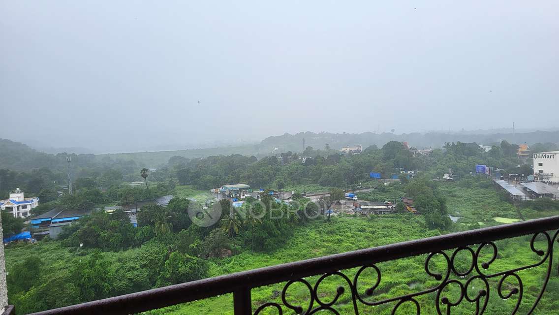 2 BHK Flat In Empire Homes, Ambernath For Sale  In Dattanagar