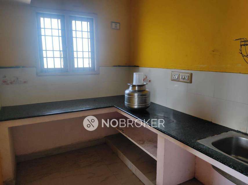 2 BHK Flat In Silver Palace For Sale  In Avadi