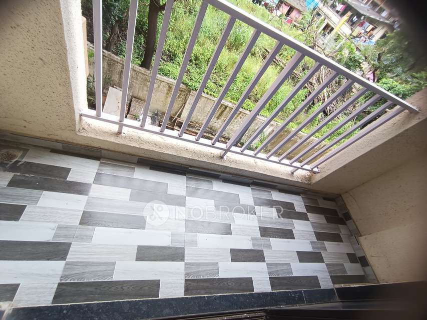 2 BHK Flat In Shree  Krishna Heights,  Nilje For Sale  In Nilje Gaon