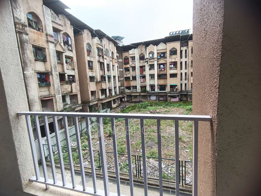 2 BHK Flat In Shree  Krishna Heights,  Nilje For Sale  In Nilje Gaon