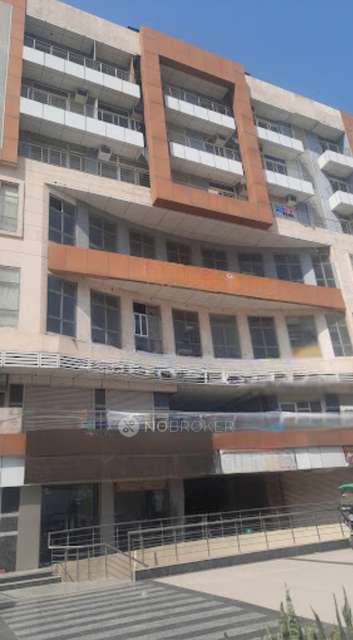 Shop in Crossings Republik, Ghaziabad for sale 