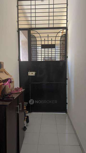 2 BHK Flat In Mahadev Apartment For Sale  In Sadashiv Peth