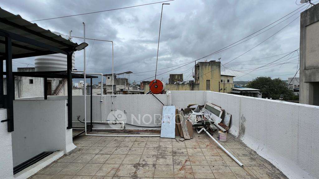 2 BHK Flat In Mahadev Apartment For Sale  In Sadashiv Peth