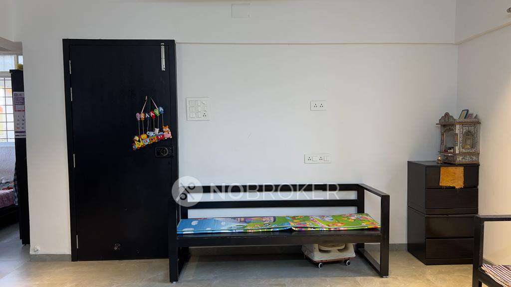 2 BHK Flat In Mahadev Apartment For Sale  In Sadashiv Peth