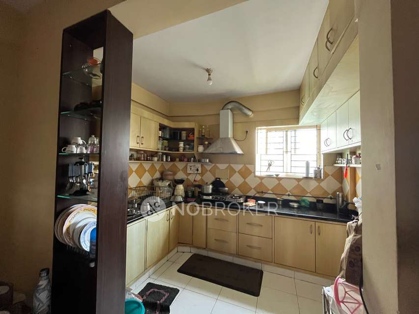 3 BHK Flat In Kumba Lakeshore 5 For Sale  In Bommanahalli