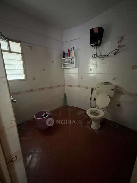 3 BHK Flat In Kumba Lakeshore 5 For Sale  In Bommanahalli