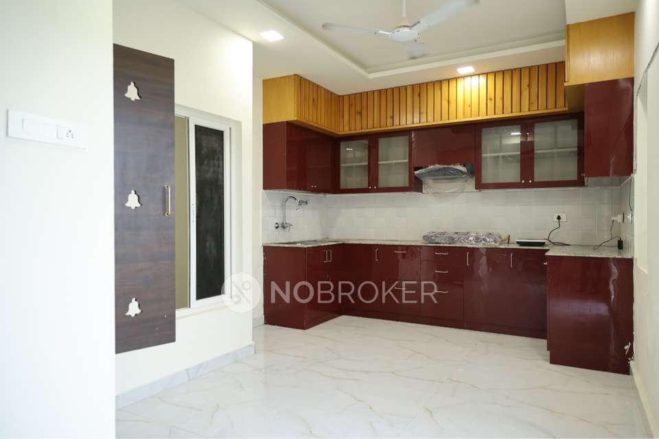 4 BHK Villa In Nu Aishwaryam Villa For Sale  In Thoraipakkam