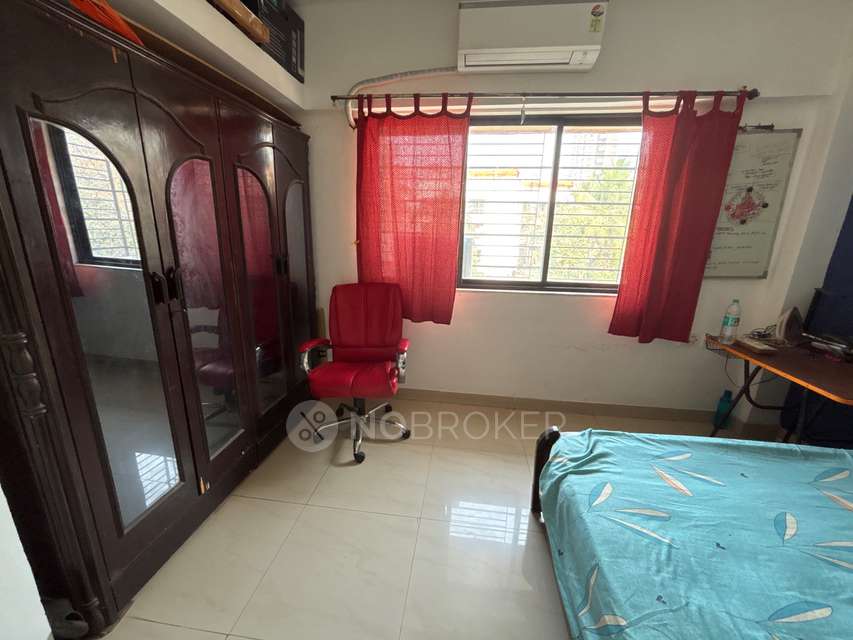 2 BHK Flat In Alankar Society for Rent  In Goregaon East