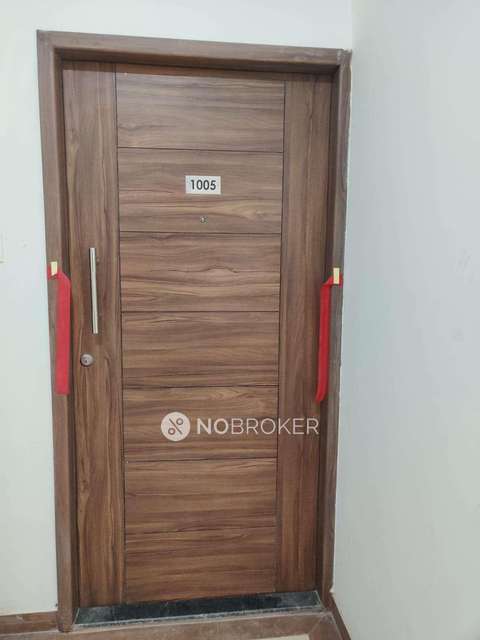 2 BHK Flat In Sapphire Towers  For Sale  In Charholi Budruk