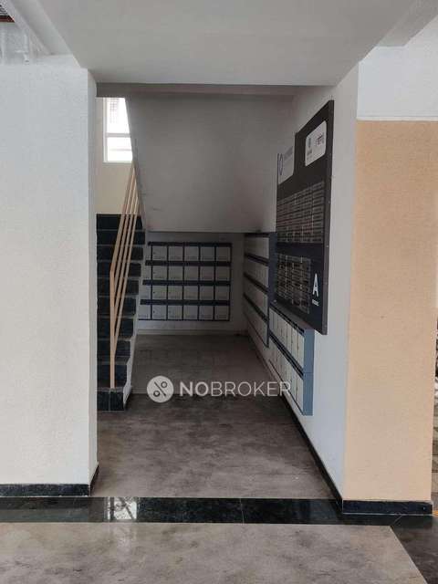 2 BHK Flat In Sapphire Towers  For Sale  In Charholi Budruk