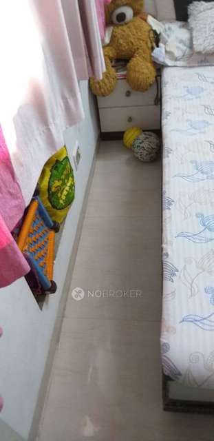 1 BHK Flat In Pioneer Park For Sale  In Thane West