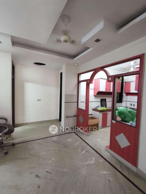 3 BHK Flat In Standalone Building  For Sale  In Pitam Pura