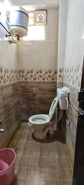 2 BHK Flat In Sai Krishna Flats, Medavakkam For Sale  In Medavakkam