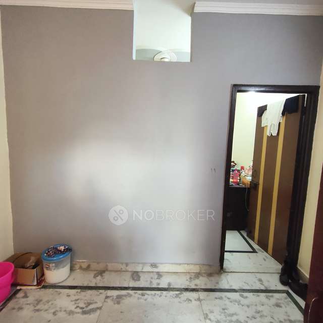 1 BHK Flat For Sale  In Rohini Sector 3