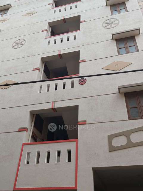 4+ BHK Flat For Sale  In Hebbagodi