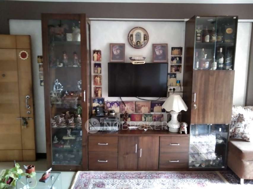 2 BHK Flat In Sheperd Residency For Sale  In Goreagoan West