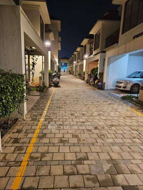 4 BHK Villa In Casagrand Florella For Sale  In Sarjapura