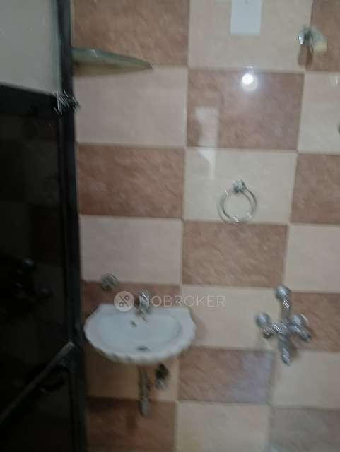 2 BHK Flat In Umiya Tower For Sale  In 5xf5+9jr, Mahatma Phule Rd, Hanuman Chowk, Mulund East, Mumbai, Maharashtra 400081, India