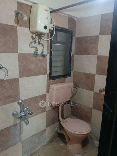 2 BHK Flat In Umiya Tower For Sale  In 5xf5+9jr, Mahatma Phule Rd, Hanuman Chowk, Mulund East, Mumbai, Maharashtra 400081, India