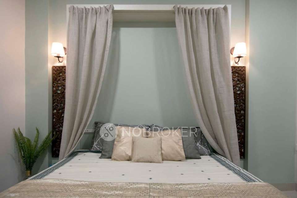 2 BHK Flat In Shree Adinath Towers Borivali East For Sale  In Shree Adinath Tower