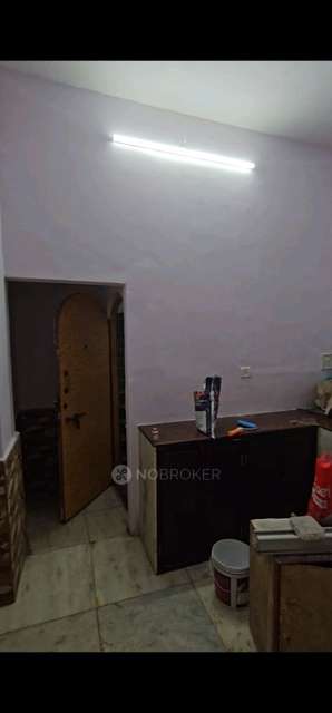 1 BHK Flat In Vibhavari Building For Sale  In Andheri West