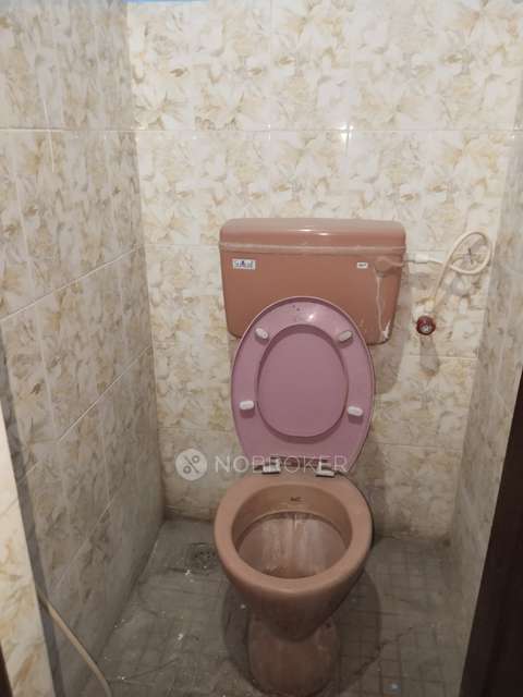 2 BHK Flat In Cauvery Krishna Flats For Sale  In Pazhavanthangal