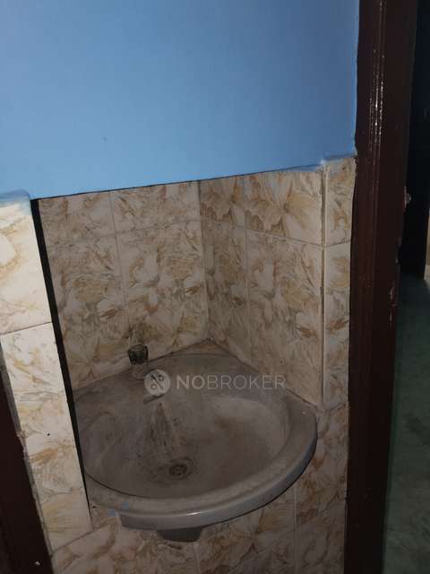 2 BHK Flat In Cauvery Krishna Flats For Sale  In Pazhavanthangal