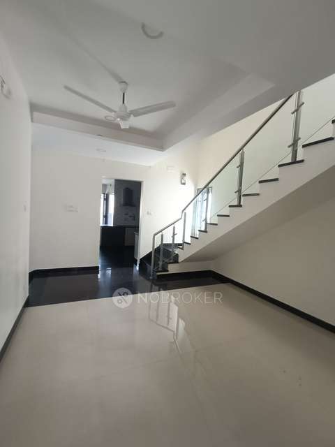 4 BHK House For Sale  In Injambakkam