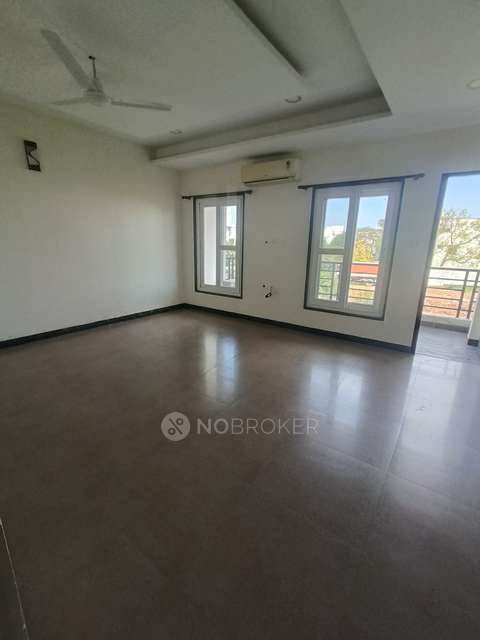 4 BHK House For Sale  In Injambakkam