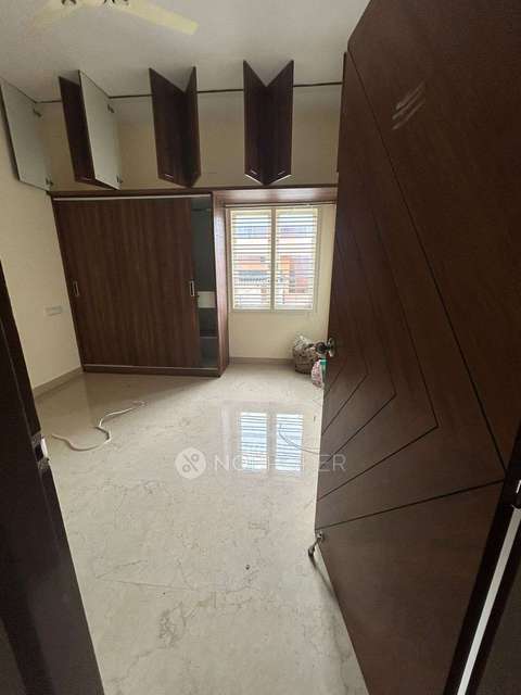 1 BHK Flat In Standalone Building  for Lease  In Rt Nagar